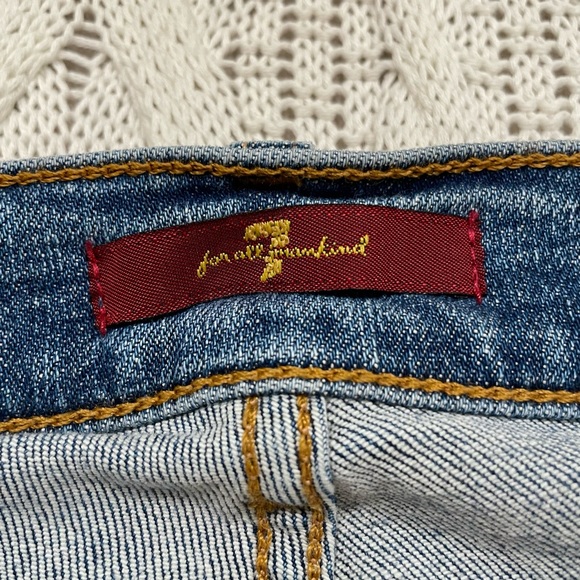 7 FOR ALL MANKIND ripped ankle jeans - Picture 8 of 9